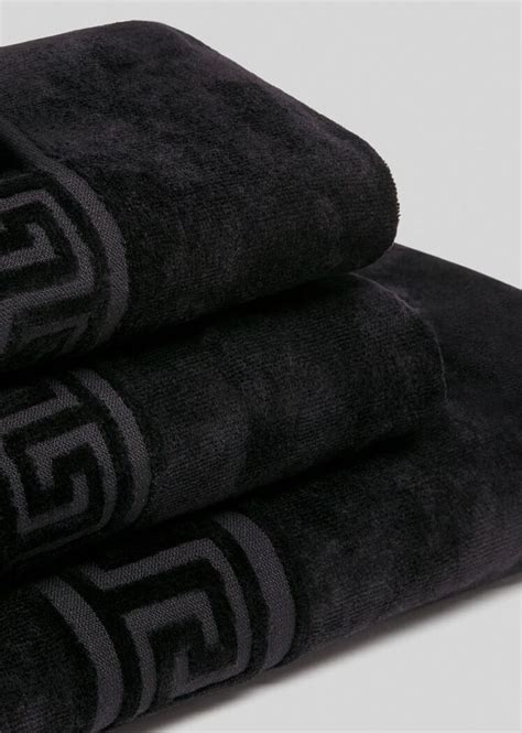 versace handtuch original|Versace bath towels.